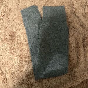 NVGTN scrunch legging